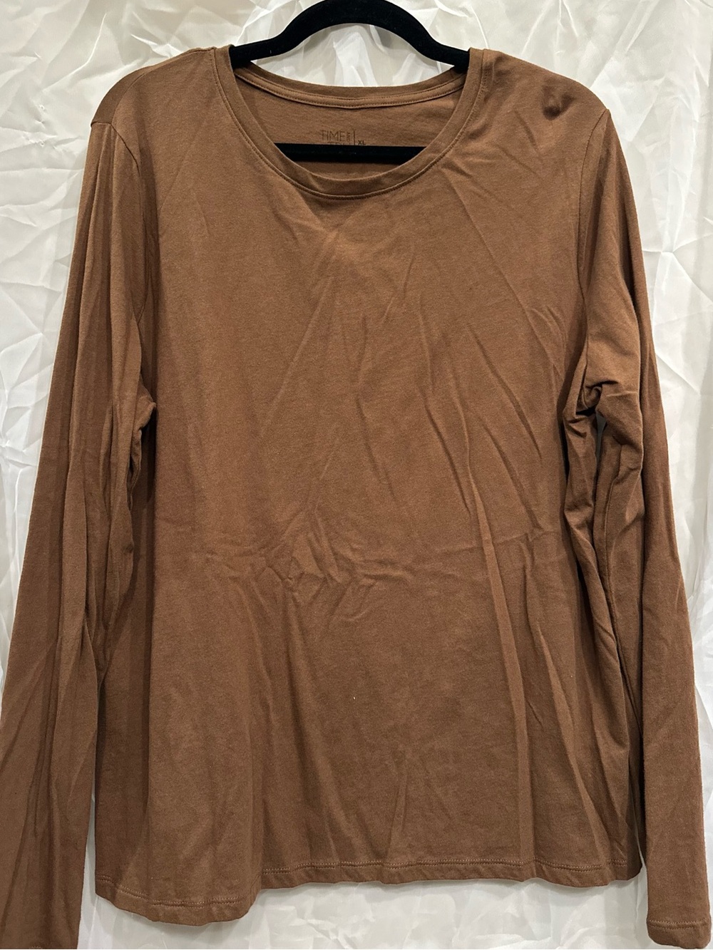 Women's Long-Sleeve Lightweight Crewneck Top — Brown